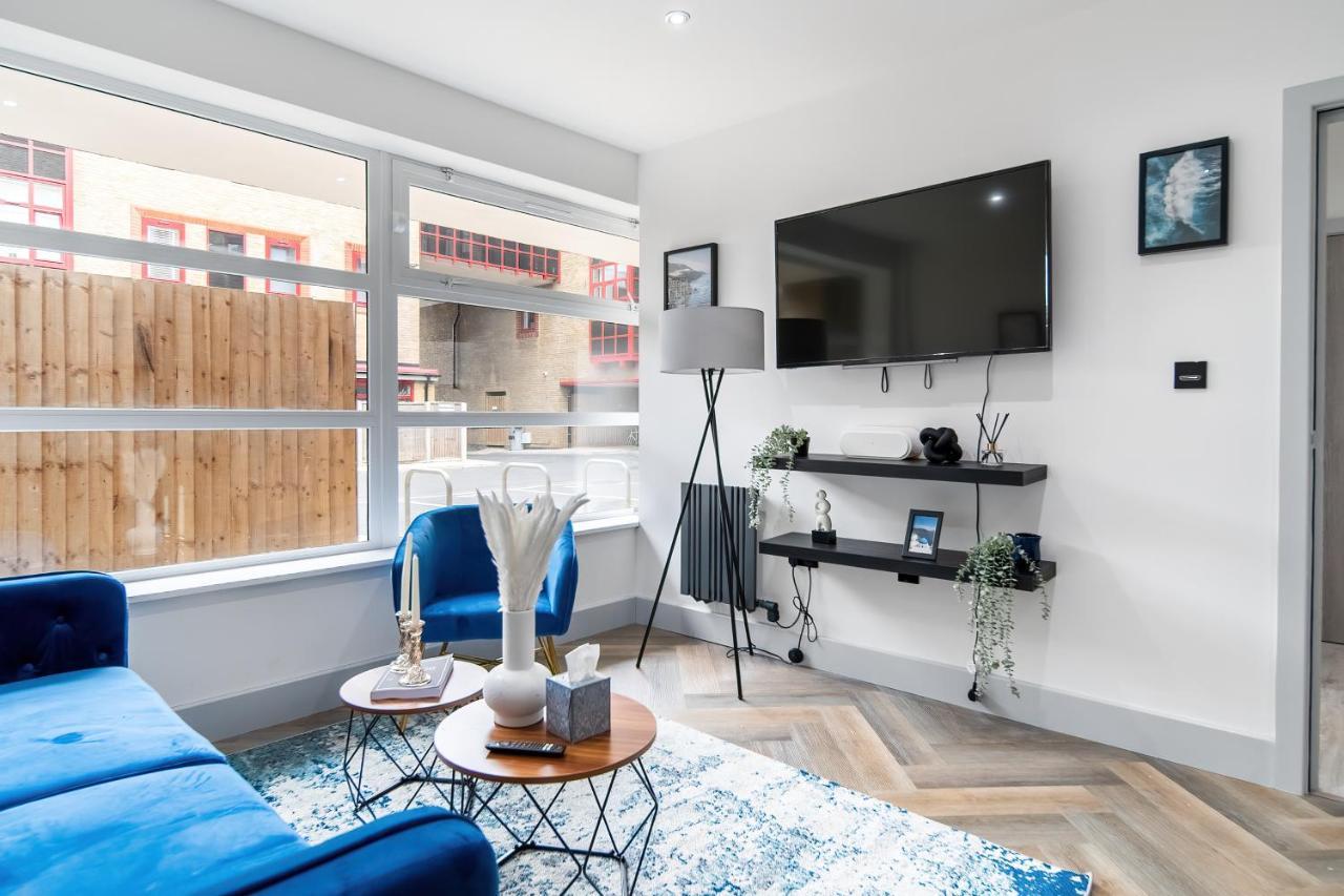 London Road Romford Block Apartment Ngoại thất bức ảnh