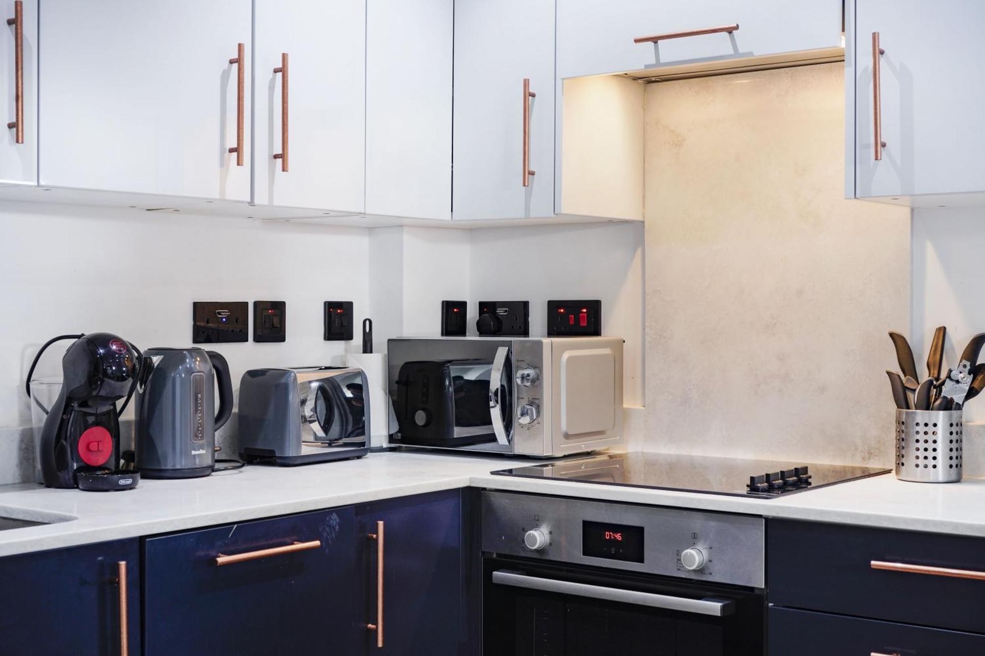 London Road Romford Block Apartment Ngoại thất bức ảnh