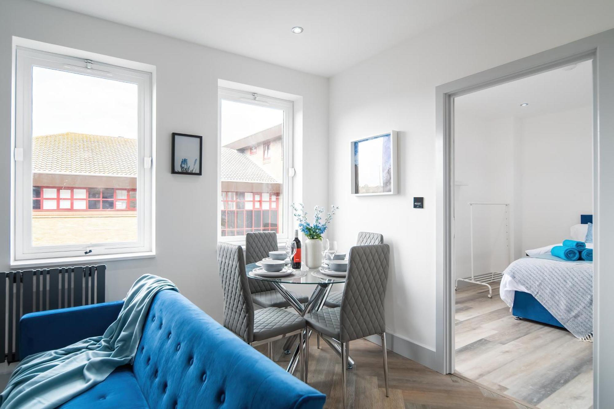 London Road Romford Block Apartment Ngoại thất bức ảnh